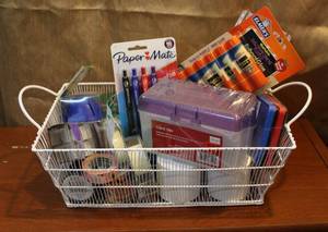 lot 56 image: Miscellaneous schooloffice supplies