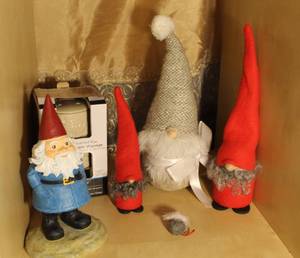 lot 85 image: Gnome lot and oil warmer