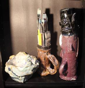 lot 90 image: Lot of clay sculptures one of a kind