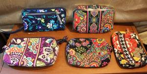 lot 137 image: Mix of Vera Bradley bags
