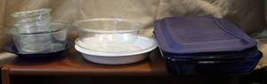 lot 174 image: Mixed lot of Pyrex and more see photos