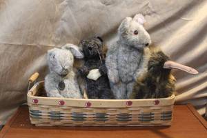 lot 225 image: Lot of plushies and basket see photos