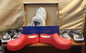 lot 226 image: Lot of shoes size 9