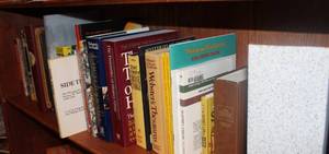 lot 240 image: Mixed lot of books many artist