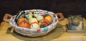 lot 256 image: Love basket with fake frui