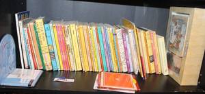 lot 259 image: Mixed lot of childrens books
