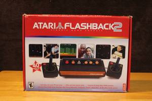 lot 286 image: Atari flashback 2 40-built-in games