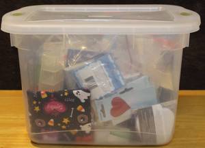 lot 298 image: Tote full of sewing things like  ginger scissors  ribbon and more see pictures