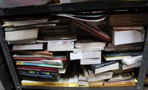 lot 339 image: Mix lot of books