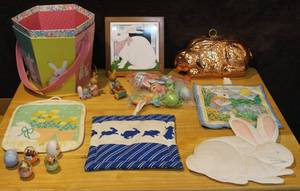 lot 344 image: Bunny lot Easter baskets stamps ornaments pot holders and more see photos
