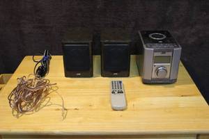 lot 378 image: Jvc FS-1000 motor driven CD player