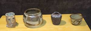 lot 393 image: Mixed pottery lot