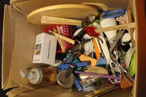 lot 403 image: Mixed box full of kitchen utensils and more