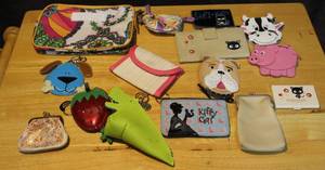 lot 450 image: Lot of change purses wallets some brands like Stephen joseph CliniqueThe little floral change purse is genuine leather