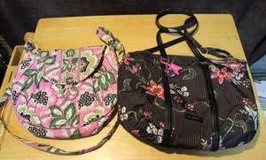 lot 456 image: Vera Bradley purses