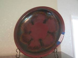 lot 32 image: very large dcor plate on stand