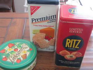 lot 61 image: tin cans