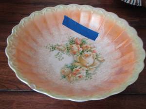 lot 69 image: ANTIQUE Large floral design shell bowl W NOTE