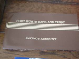 lot 75 image: VINTAGE FORT WORTH BANK AND TRUST  WALLET