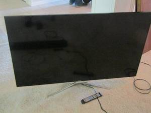 lot 120 image: SAMSUNG  55 TELEVISION