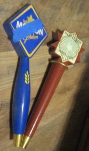 lot 73 image: QTY 2 MOLSON GOLDEN  AND DOS EQUIS  TAP HANDLES