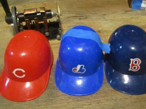 lot 85 image: BASEBALL BATTING HELMETS SOUVENIRS  & ELECTRICAL SWITCH  ( A DRUM OR PRESSURE SWITCH)