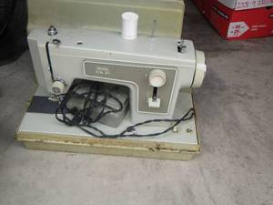 lot 28 image: Sears Sewing Machine W CASE