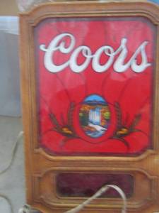 lot 115 image: Coors wall beer sign light