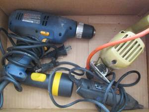 lot 162 image: RYOBI  DRILL,  BLACK & DECKER JIGSAW, FLASHLIGHT PLUS MORE