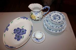 lot 72 image: Blue and white dish set includes Blue Danube dishes, Pier 1 platter