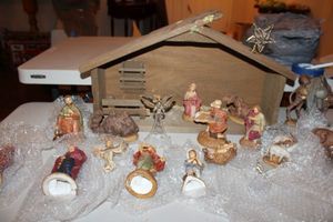 lot 107 image: Large manger scene with ceramic figurines
