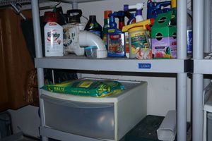 lot 262 image: Yard and garden sprays plus yard lights and Crabgrass preventer