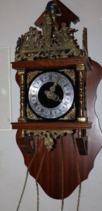 lot 7 image: Antique style wall clock brass decorations and HEAVY teardrop weights
