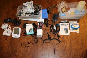 lot 228 image: Misc. electronics and charger cables, see photos