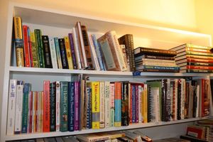 lot 299 image: Books - 2 shelves, mostly recipes