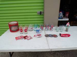 lot 32 image: Lot of vintage Coca Cola Items, Ice Bucket, Glasses, Mugs and Coasters