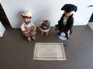lot 88 image: Heritage Signature Collection Porcelain Dolls, Betsy Ross and Ben Franklin COA