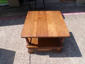 lot 20 image: Wood End Table With Drawer, About 24x24x21