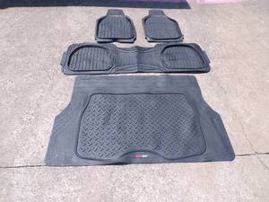 lot 95 image: Full Set of Black Motor Trend Rubber Car Floor Mats With CargoTrunk , Heavy Duty