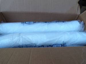 lot 115 image: Box of 12 -New-Sleeves of (125 Per Sleeve) White Plastic Solo Dome Lids