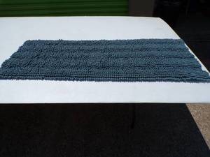 lot 124 image: Blue Knobby Runner Rug, About 46x 17