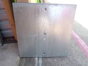 lot 199 image: 2- 24 x 24 Steel Pipe and Drape Stand PlateUmbrella Stand With Adjustable Stand Pipe, 27 Pounds Each.