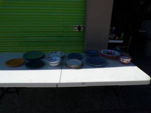 lot 201 image: Lot of Mixed Dishes, Mixed Styles, Colors and Quantity