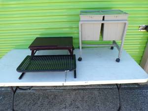 lot 207 image: Double Sides File Shuttle on Wheels, Allsop Computer Monitor Stand and folding Lap TableDesk