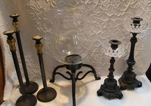 lot 46 image: mixed lot of candle holders