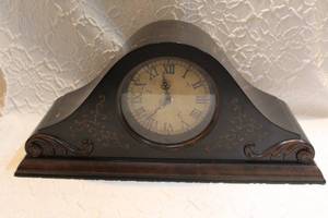 lot 36 image: Mantle clock