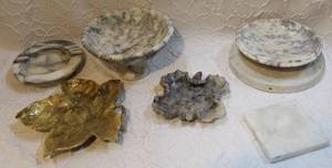 lot 66 image: mixed marble lot bowls shaped like a leafs, and more see pictures