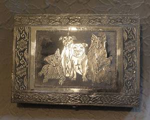 lot 68 image: dog jewelry box