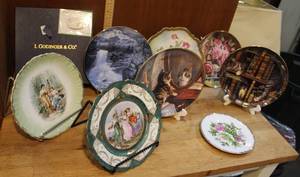 lot 133 image: mixed lot of decorativecollectible plates deer-cats-and more see pics