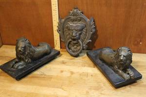 lot 136 image: brass door knocker and bombay brass lion book ends